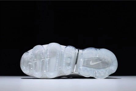 Lightweight 5651 Nike VaporMax Plus "Triple White" Pure Platinum mens  924453- 1472