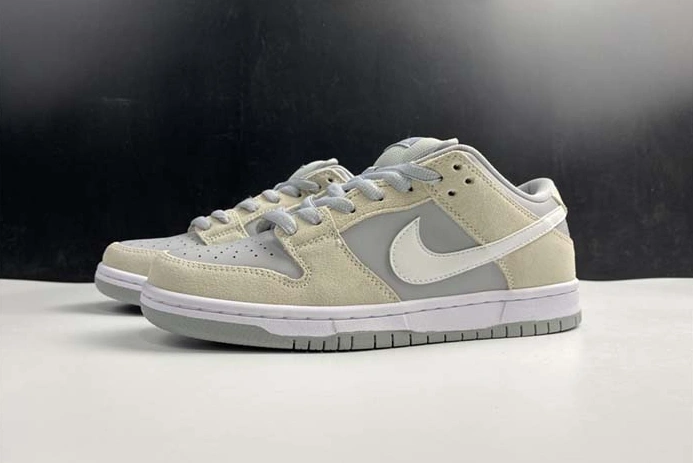 Comfortable 【TOM】Nike Dunk SB L TRD AR0778-110 1123