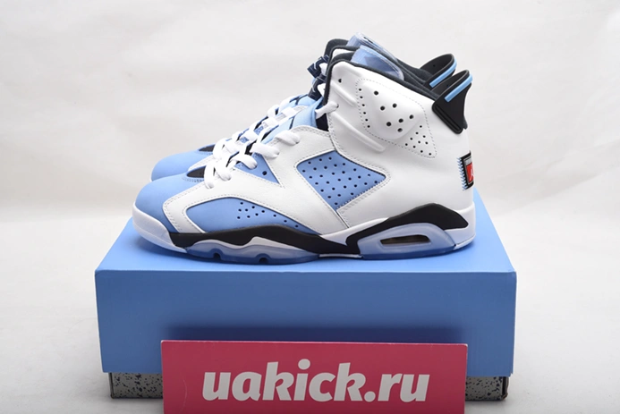 1028 Jordan 6 Retro UNC White CT8529- Bold 621