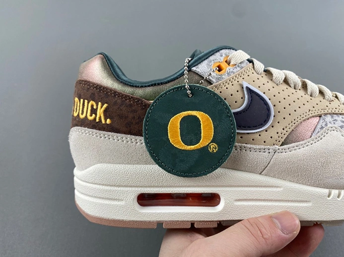 WellDesigned 3953 Nike Air Max 1 '87 Premium University of Oregon PE  HQ2640- 1274