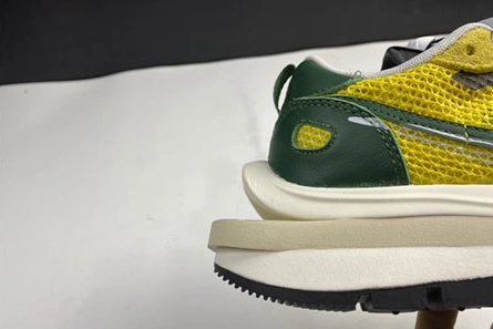 4671 sacai x Nike VaporWaffle “Tour Yellow” CV1363- WellDesigned 1160