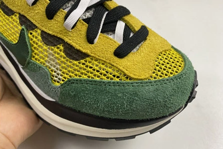 4671 sacai x Nike VaporWaffle “Tour Yellow” CV1363- WellDesigned 1160