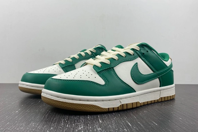 GoodFit 8462 Nike Dunk Low Malachite University Gold (Women's)  FB7173- 1005