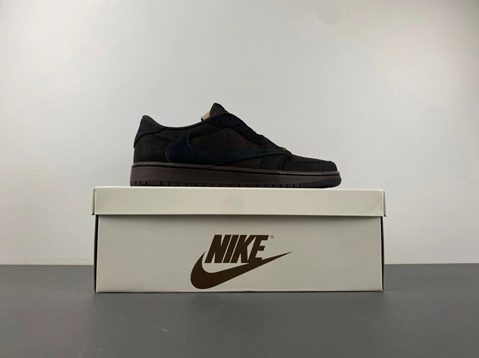 Travis Sco tt x Air Jordan 1 Low OG DM7866-202 ModernLook 31