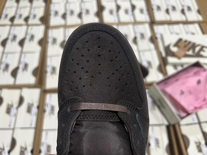 Travis Sco tt x Air Jordan 1 Low OG DM7866-202 ModernLook 31