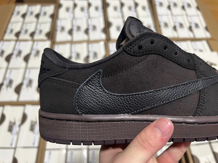 Travis Sco tt x Air Jordan 1 Low OG DM7866-202 ModernLook 31
