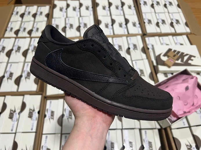 Travis Sco tt x Air Jordan 1 Low OG DM7866-202 ModernLook 31