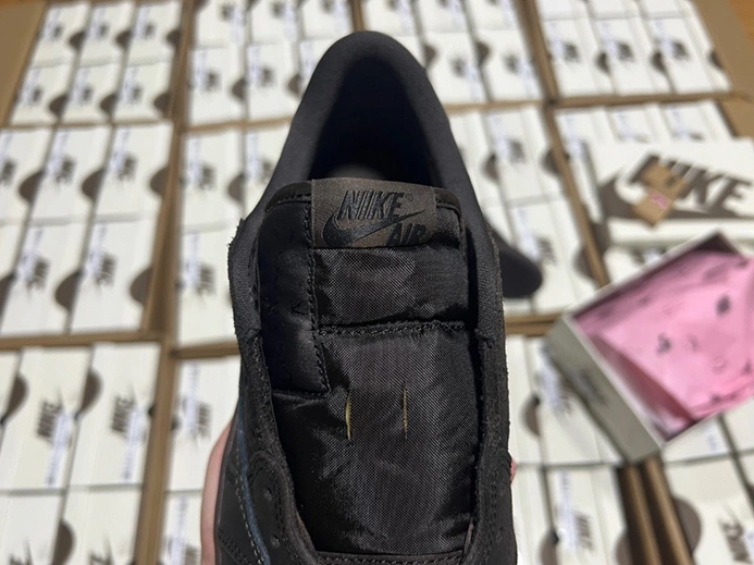 Travis Sco tt x Air Jordan 1 Low OG DM7866-202 ModernLook 31