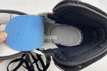 Travis Scott x Air Jordan 1 CD4487 100 Resilient 220