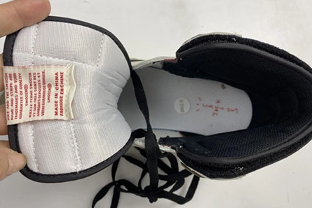 Travis Scott x Air Jordan 1 CD4487 100 Resilient 220