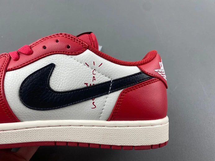 Travis Scott x Air Jordan 1 DZ4137 700 Unique 26