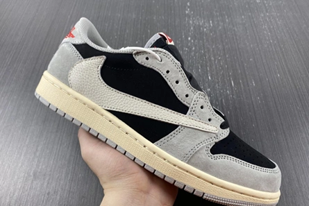 Practical Travis Scott x Air Jordan 1 low DM7866-010 184