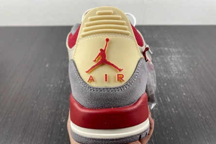Travis Scott x Air Jordan 3 “Palomino” DH7139-123 Refined 368
