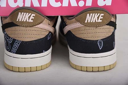 Breathable Travis Scott x Nike SB Dunk Low TS CT5053-001 1195