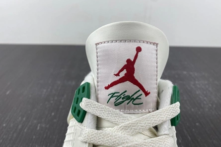 Functional 3210 Jordan 4 Retro SB Pine Green  DR5415- 485