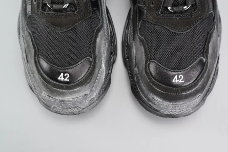 WellDesigned 3320 BALENCIAGA BLACK TRIPLE S TRAINER W06G 2071
