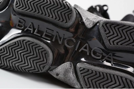 WellDesigned 3320 BALENCIAGA BLACK TRIPLE S TRAINER W06G 2071