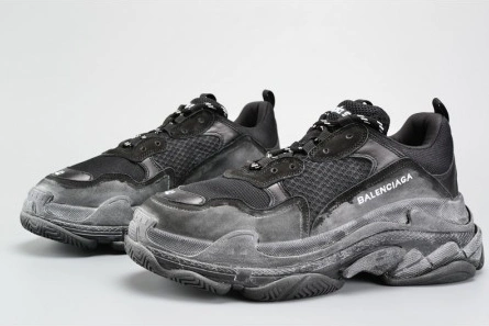 WellDesigned 3320 BALENCIAGA BLACK TRIPLE S TRAINER W06G 2071