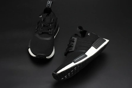 5241 Adidas NMD R1 PK Primeknit "Japan" - Black White S Classic 1851