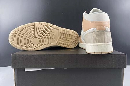 8714 Air Jordan 1 Mid CV3044- Resilient 237