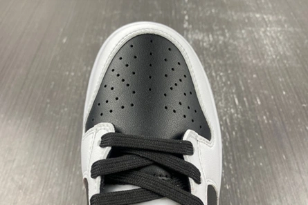 ModernLook 135 Nike Dunk Low Retro White Black University Red  FD9762- 1004