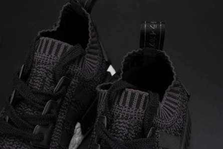 1987 ADIDAS NMD R1 PK PRIMEKNIT BLACK   WINTER WOOL BB Compact 1846