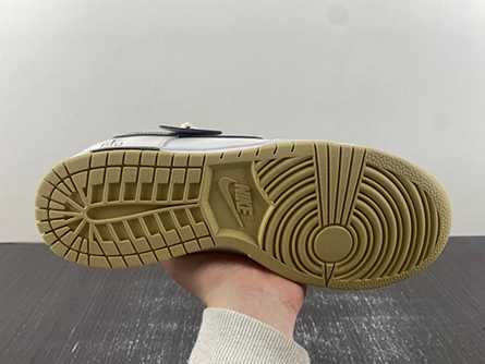 2463 Nike SB Dunk Low DV0833- Timeless 940