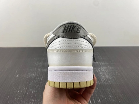 2463 Nike SB Dunk Low DV0833- Timeless 940