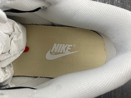 2463 Nike SB Dunk Low DV0833- Timeless 940