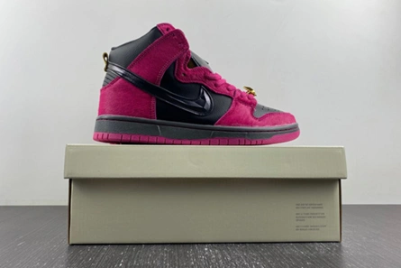 788 Nike SB Dunk High Run The Jewels  DX4356- Resilient 962