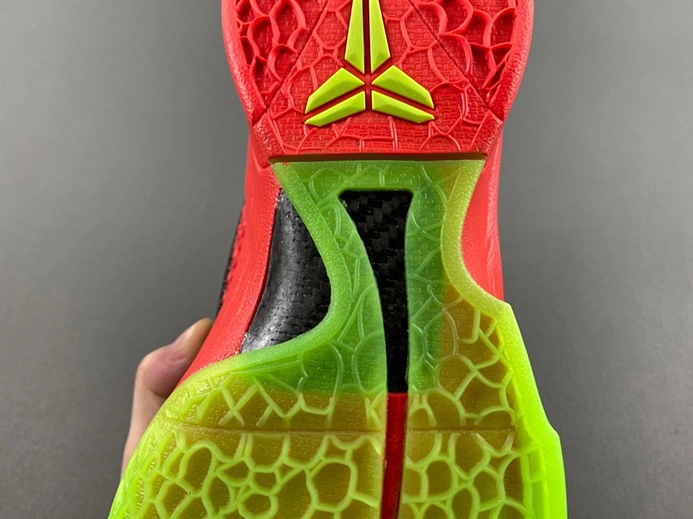 WellDesigned 2678 NIKE KOBE 6 CW2190- 870