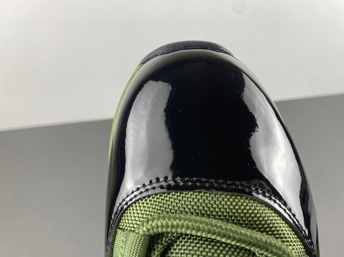Vibrant 5912 Air Jordan 11 CT8012- 672