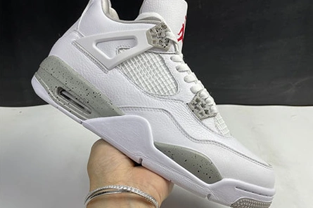Vibrant 7304 Air Jordan 4 Retro White Oreo CT8527- 509