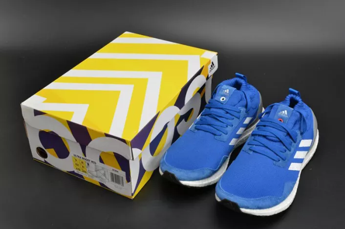 Timeless 3754 MENS ADIDAS ULTRA BOOST MID RUN THRU TIME BY 1927