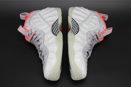 6951 NIKE AIR FOAMPOSITE PRO PRM "PURE PLATINUM" mens 616750- SmartChoice 1541