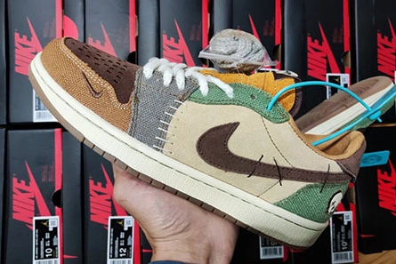 Timeless 2352 Jordan 1 Retro Low OG Zion Williamson Voodoo  DZ7292- 153