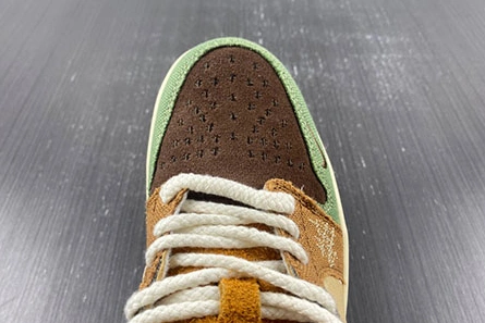 Timeless 2352 Jordan 1 Retro Low OG Zion Williamson Voodoo  DZ7292- 153