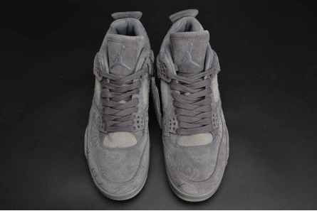 Bright 279 KAWS x Air Jordan 560