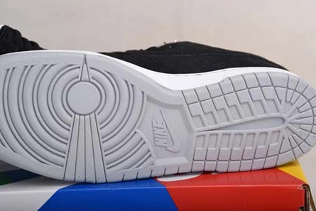 5834 Nike SB Dunk Low CZ5127 Classic 1121