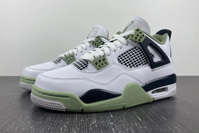Sleek 340 Air Jordan 4 “Seafoam” AQ9129- 495
