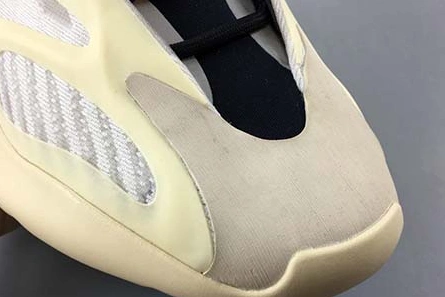 YEEZY BOOST 700 V3 'AZAEL' - ADIDAS - FW4980 Comfortable 1712