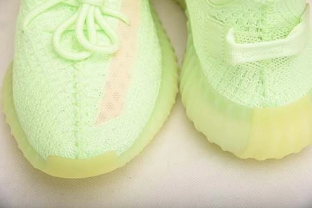 Yeezy Boost 350 V2 GID EG5293 Vibrant 1745