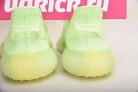 Yeezy Boost 350 V2 GID EG5293 Vibrant 1745