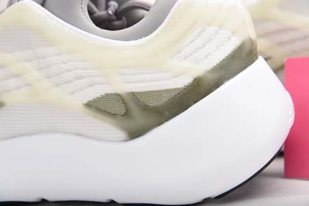 Durable Yeezy Boost 700 V3 EF9899 1754