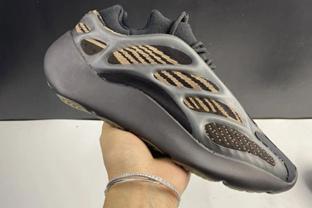 adidas Yeezy 700 V3 “Eremiel” GY0189 Comfortable 1781