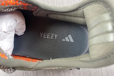 adidas Yeezy Boost 350 V2 Carbon Beluga  HQ7045 AllSeason 1655
