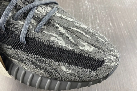 adidas Yeezy Boost 350 V2 MX Dark Salt  ID4811 Unique 1645