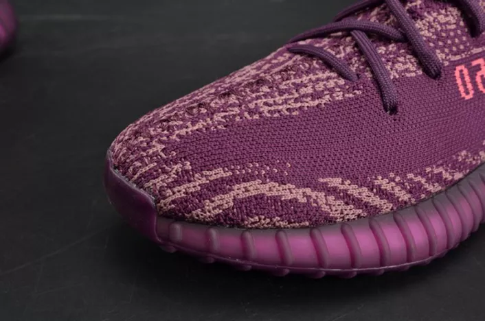 Resilient adidas Yeezy Boost 350 V2 Red Night B37573 1787