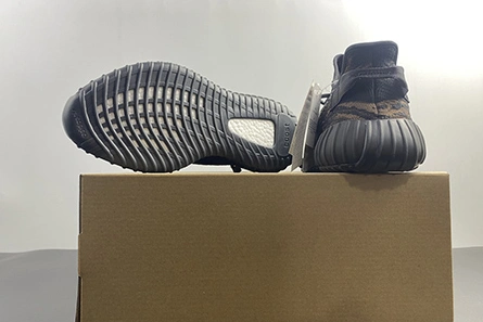 adidas Yeezy Boost 350 V2 Soft 1675