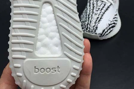 Classic adidas Yeezy Boost 350 V2 Zebra Black White BB6374 2136